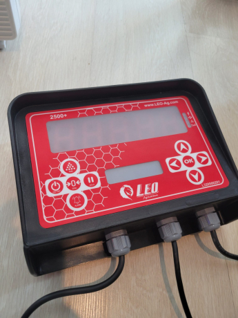 leo-10-m-3-dubbel-awegaar-vertikale-tmr-voermenger-big-5