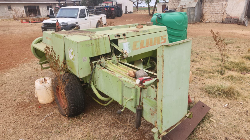 claas-markant-50-baler-big-1