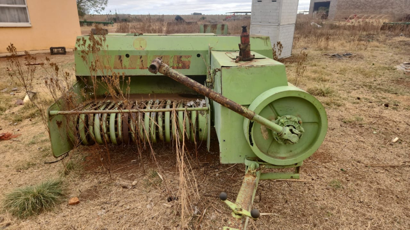 claas-markant-50-baler-big-2