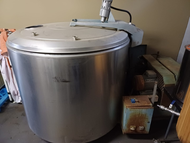1200l-alfa-laval-dairy-chiller-with-stirrer-big-2