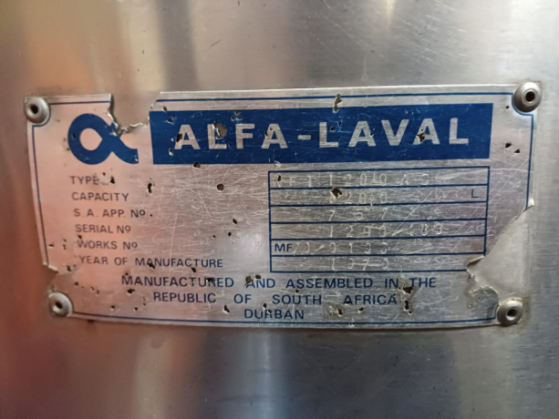 1200l-alfa-laval-dairy-chiller-with-stirrer-big-5