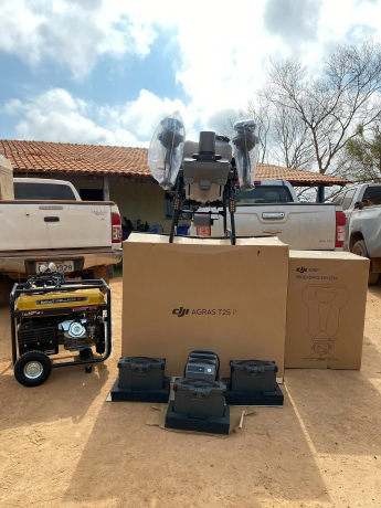 dji-agras-t25p-agricultural-sprayer-drone-big-0
